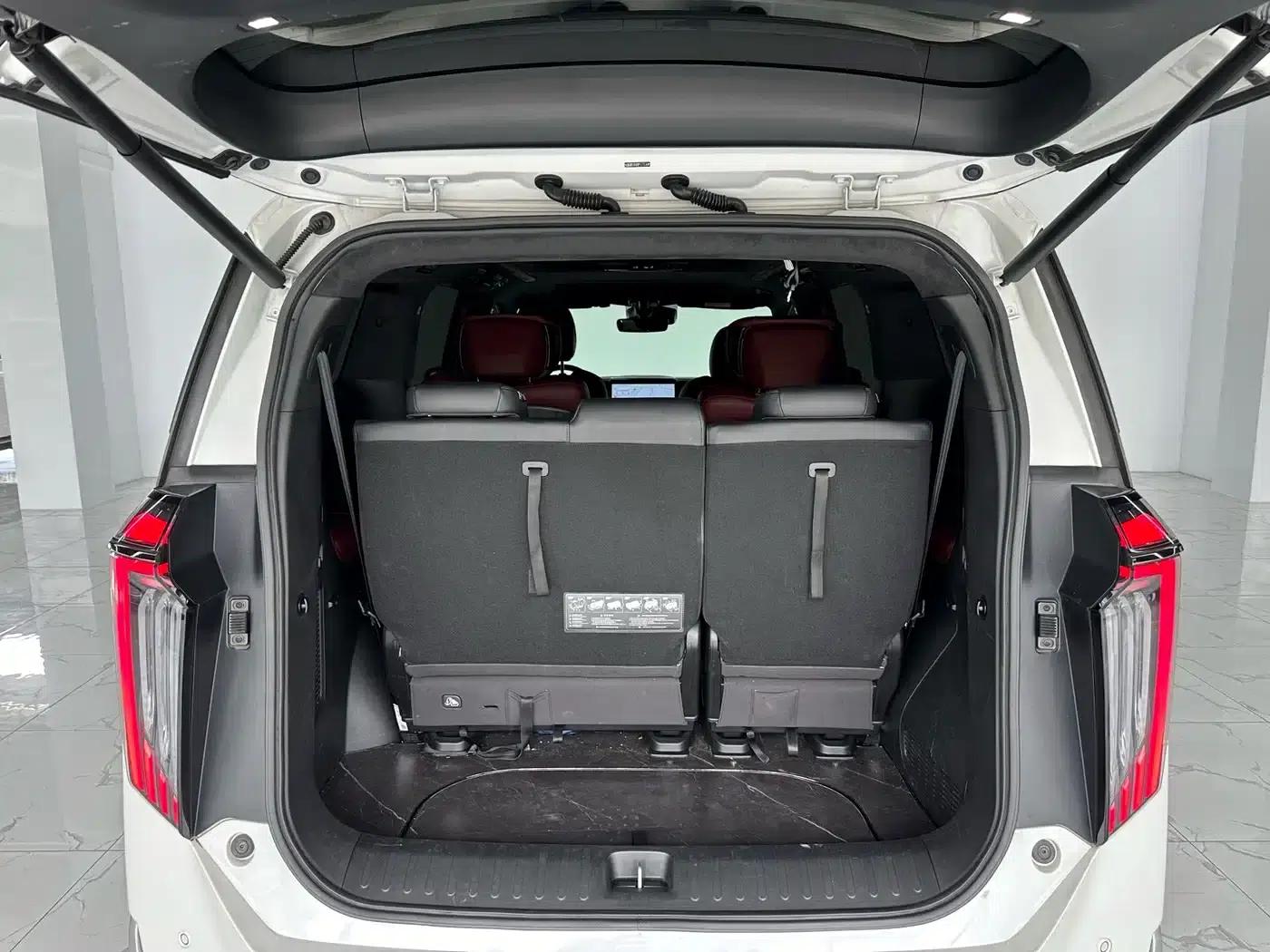 Trumpchi M8 2023 Master Series 400T Supreme Edition — миниатюра 24