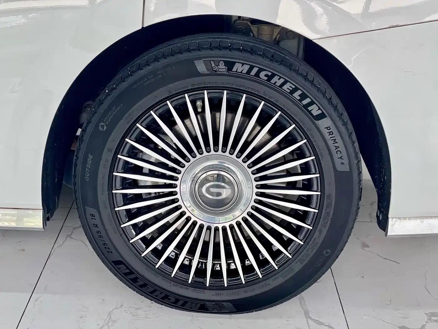 Trumpchi M8 2023 Master Series 400T Supreme Edition — миниатюра 28
