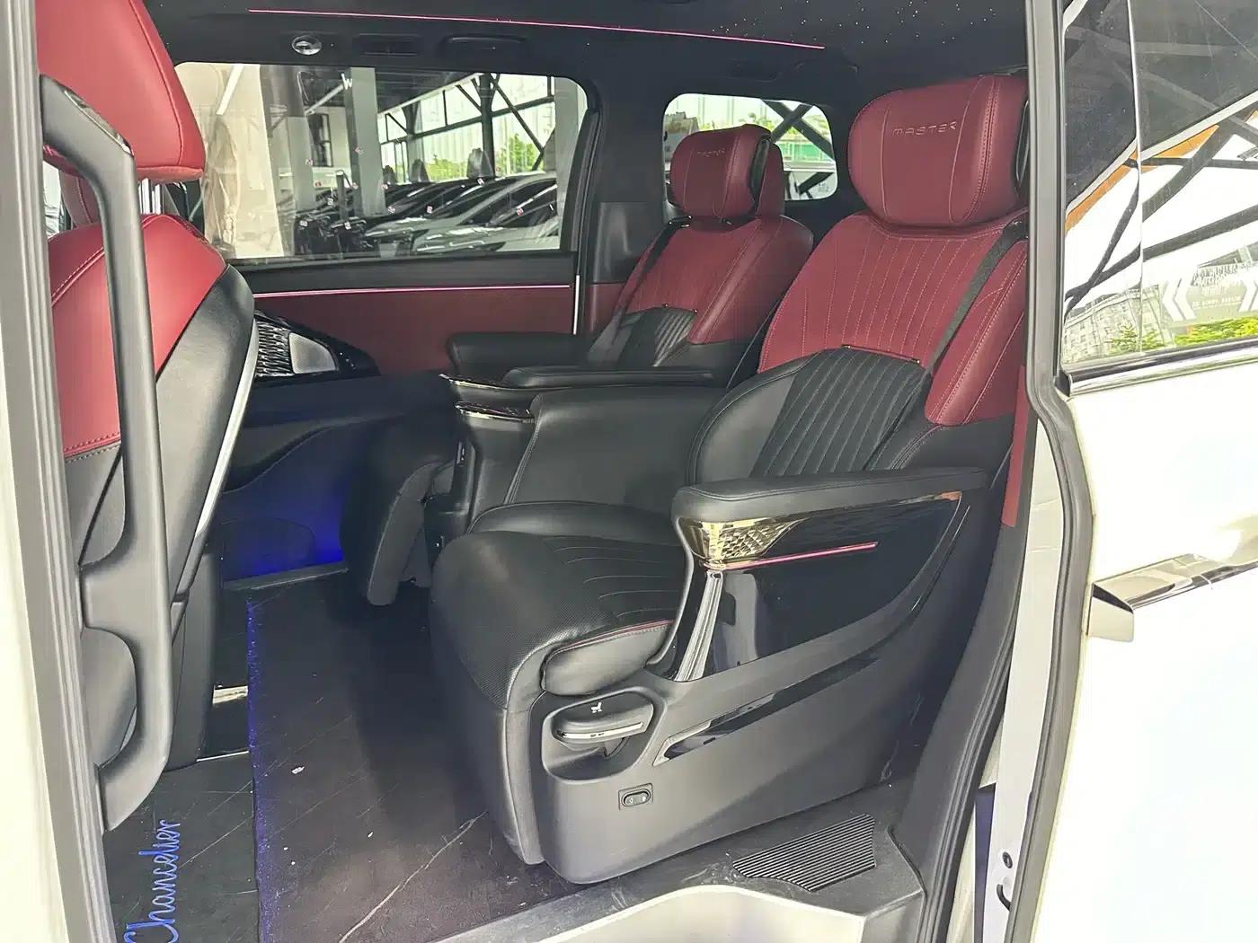 Trumpchi M8 2023 Master Series 400T Supreme Edition — миниатюра 10