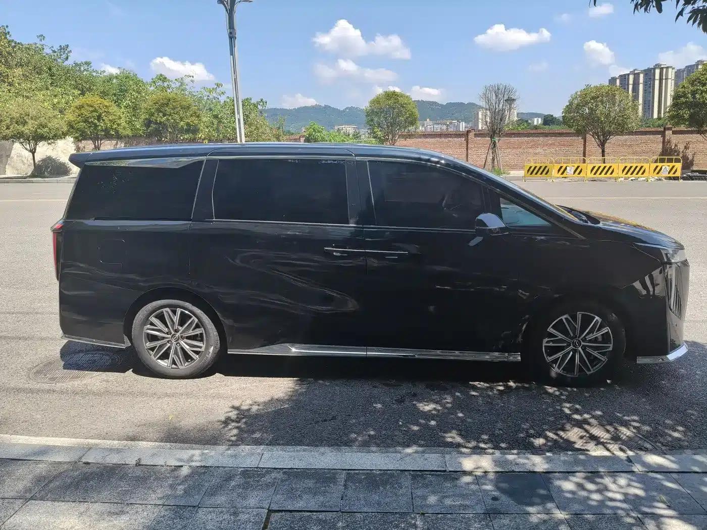 Trumpchi M8 2024 Master Series Super Hybrid Edition — миниатюра 4