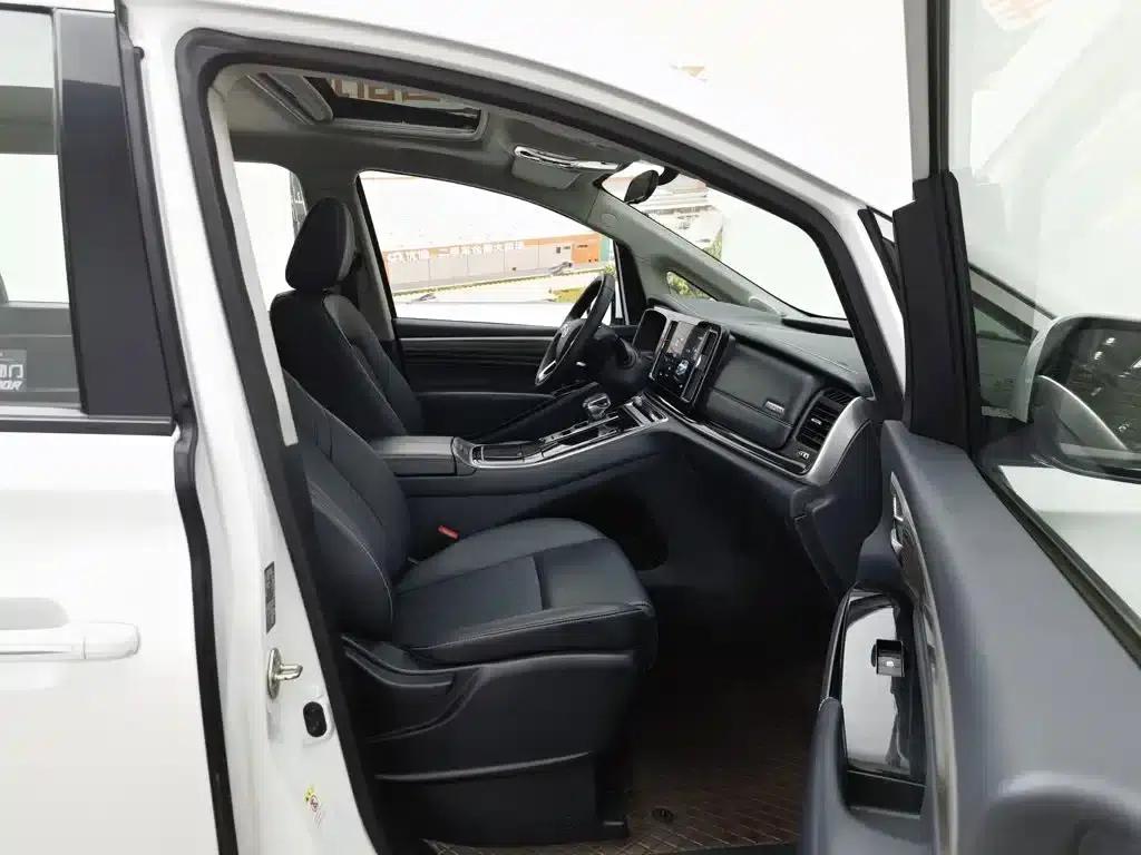 Trumpchi M8 2023 Leading Series 390T Luxury Edition — миниатюра 23