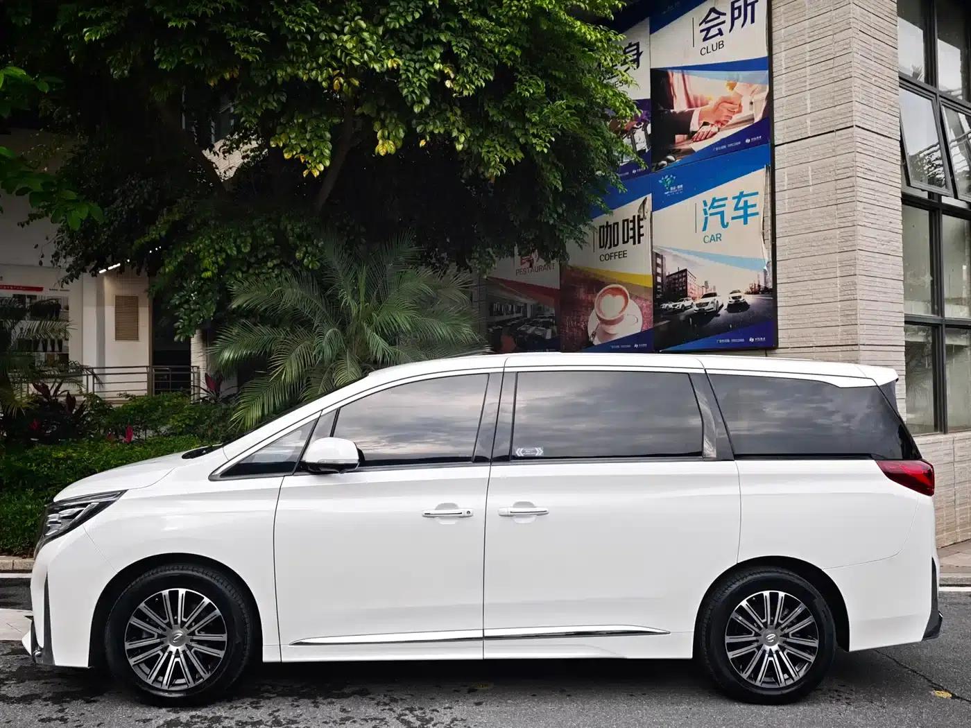 Trumpchi M8 2021 Leading Series 390T Supreme Edition — миниатюра 3