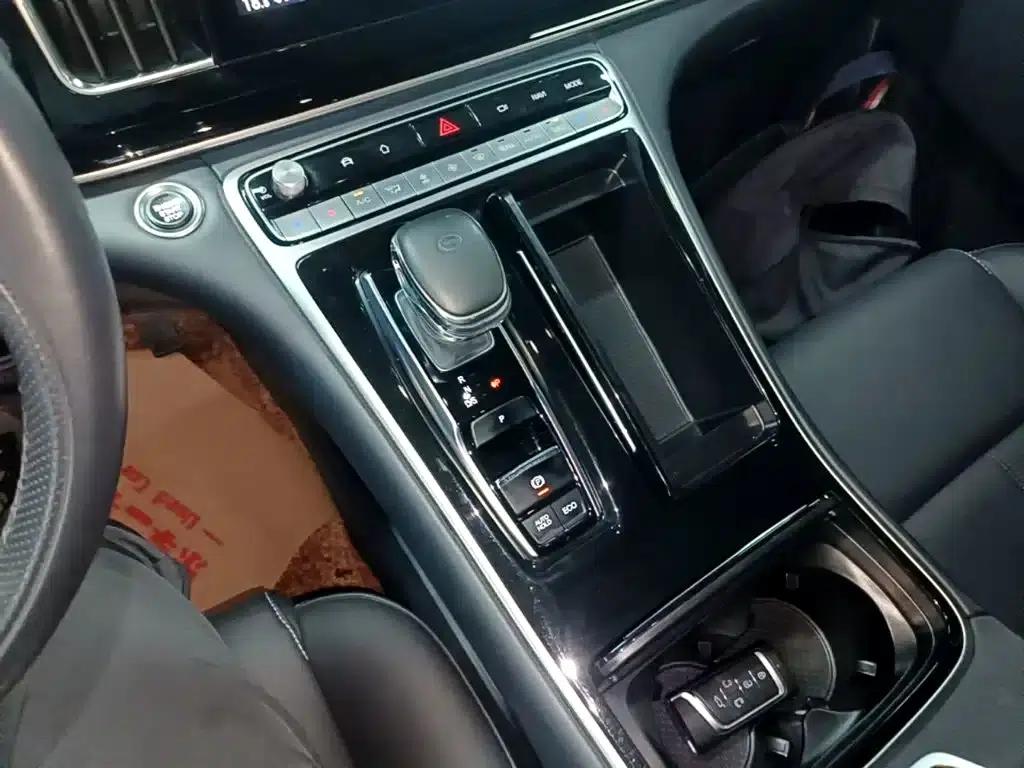 Trumpchi M8 2023 Leading Series 390T Premium Edition — миниатюра 14