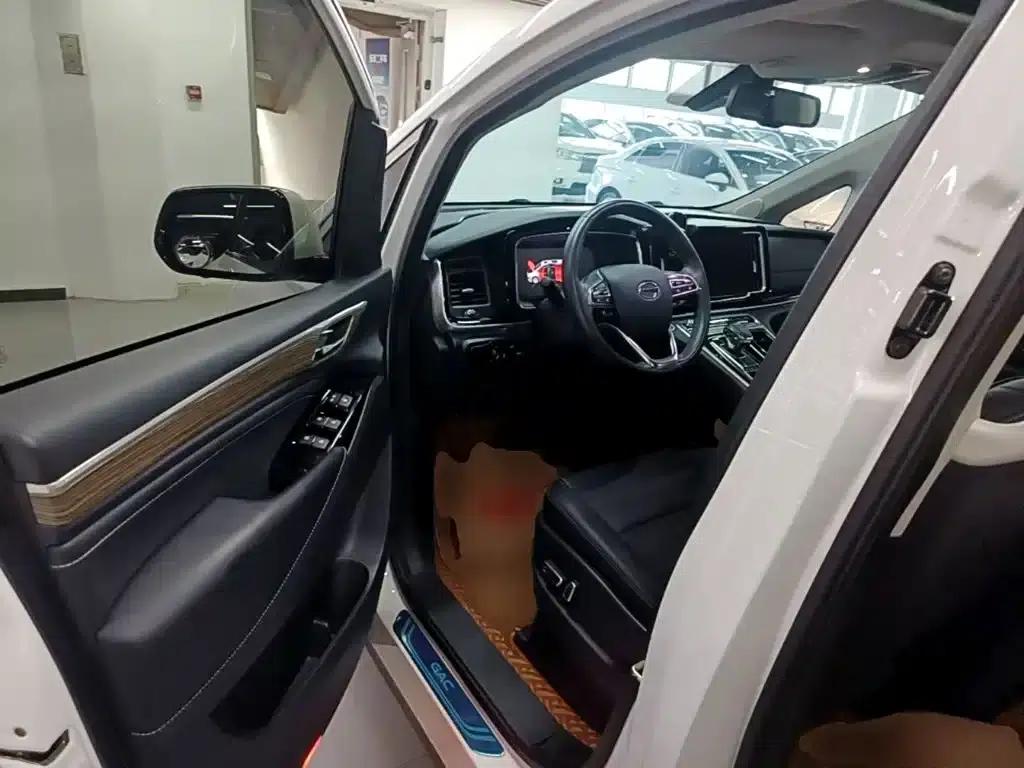 Trumpchi M8 2023 Leading Series 390T Premium Edition — миниатюра 16