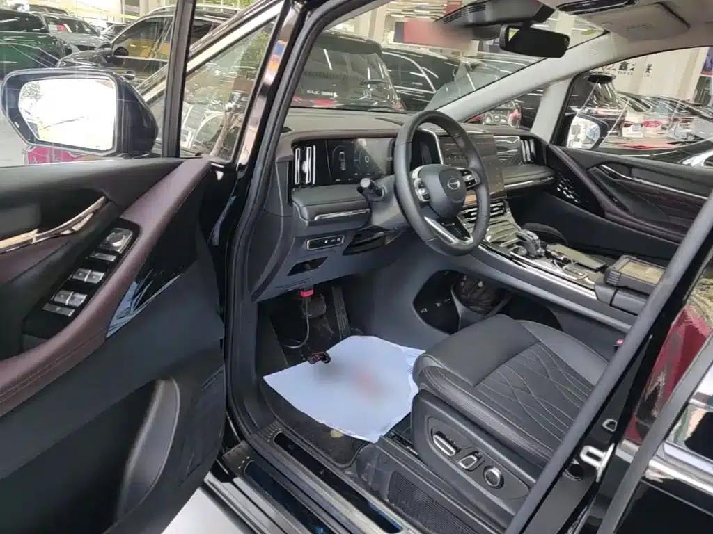 Trumpchi M8 2024 Master Series Super Hybrid Edition — миниатюра 16