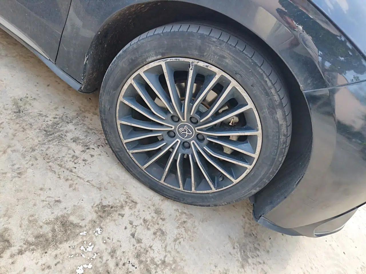 BYD Han 2020 EV Long-Range Luxury Model — миниатюра 8