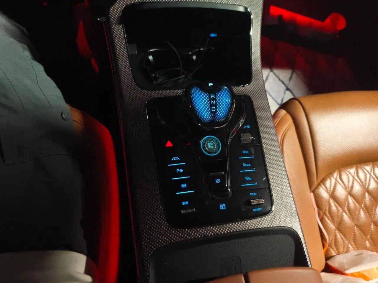 BYD Han 2020 EV Four-Wheel Drive High-Performance Flagship Model — миниатюра 14