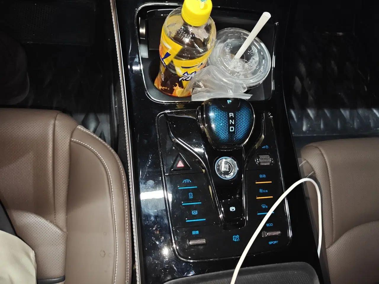 BYD Han 2021 EV Standard Range Luxury Model — миниатюра 14