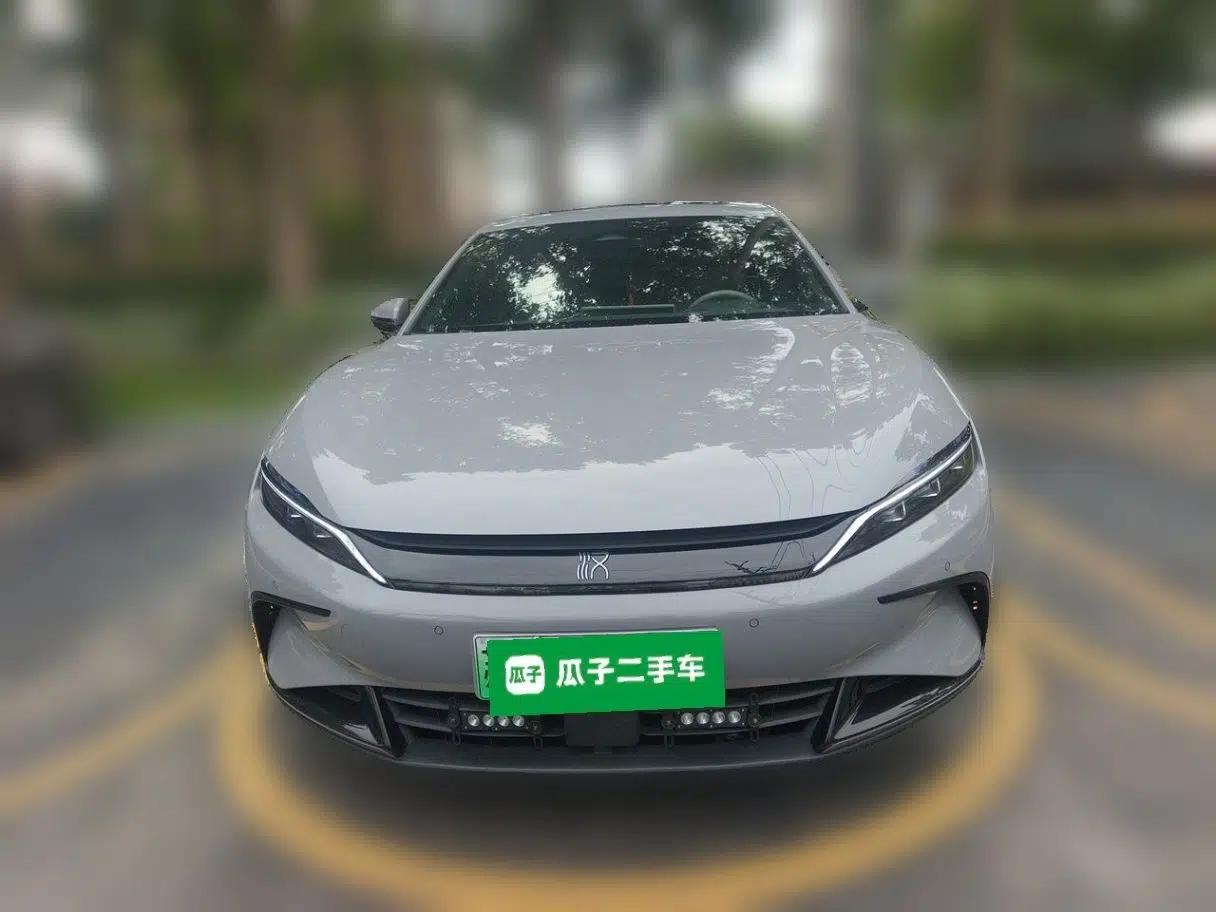 BYD Han 2025 DM-i Smart Drive 125KM Prestige Model — миниатюра 2