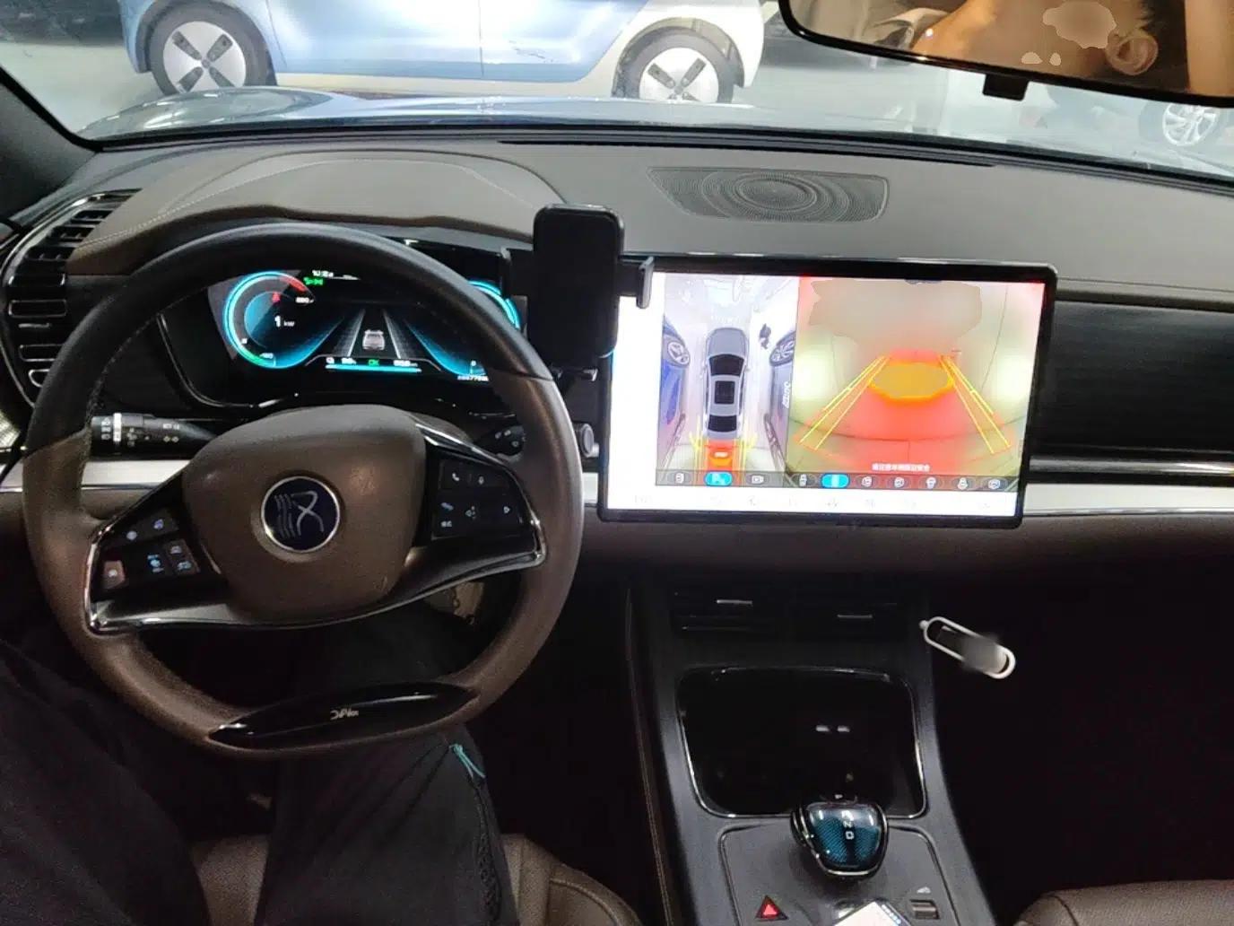 BYD Han 2020 EV Long-Range Luxury Model — миниатюра 12