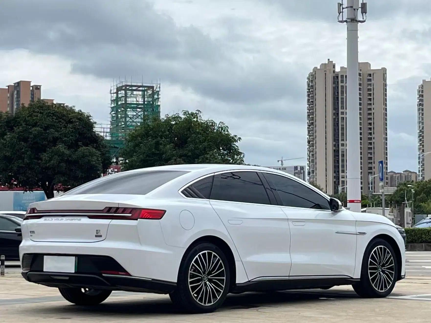 BYD Han 2020 EV Long-Range Luxury Model — миниатюра 6