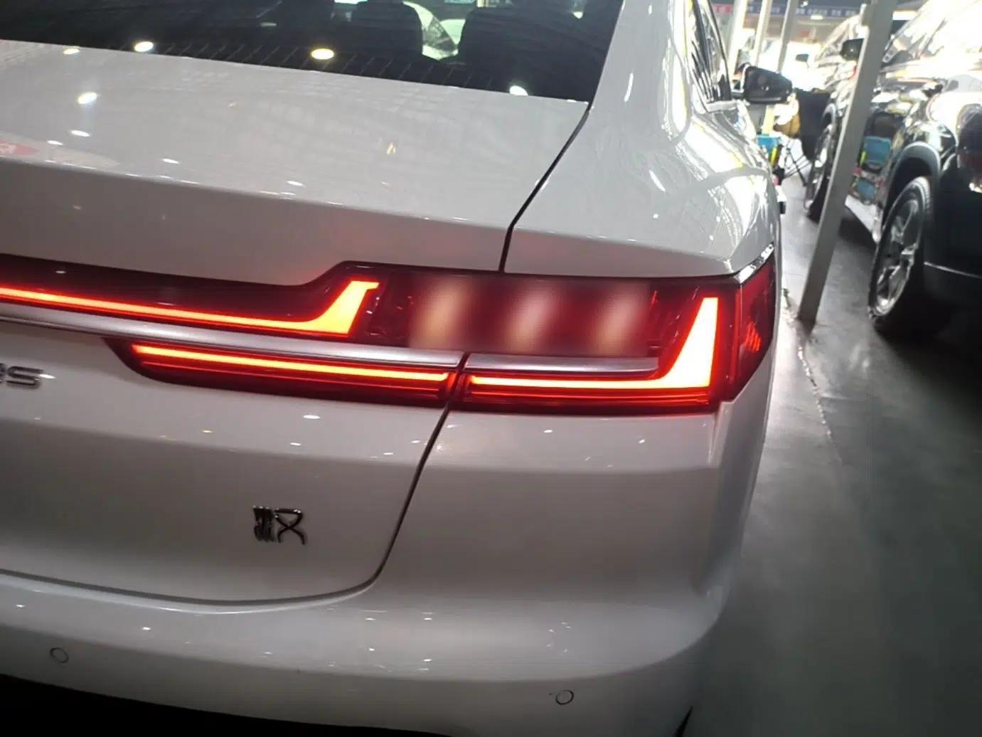 BYD Han 2020 EV Long-Range Luxury Model — миниатюра 9