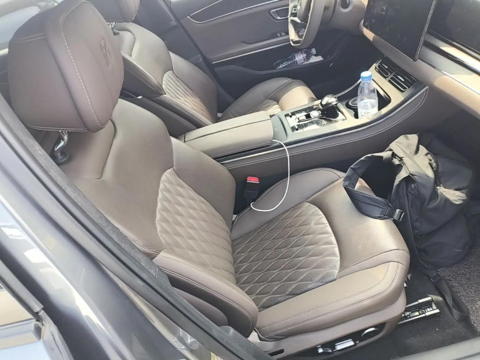 BYD Han 2020 EV Long-Range Deluxe Model — миниатюра 19