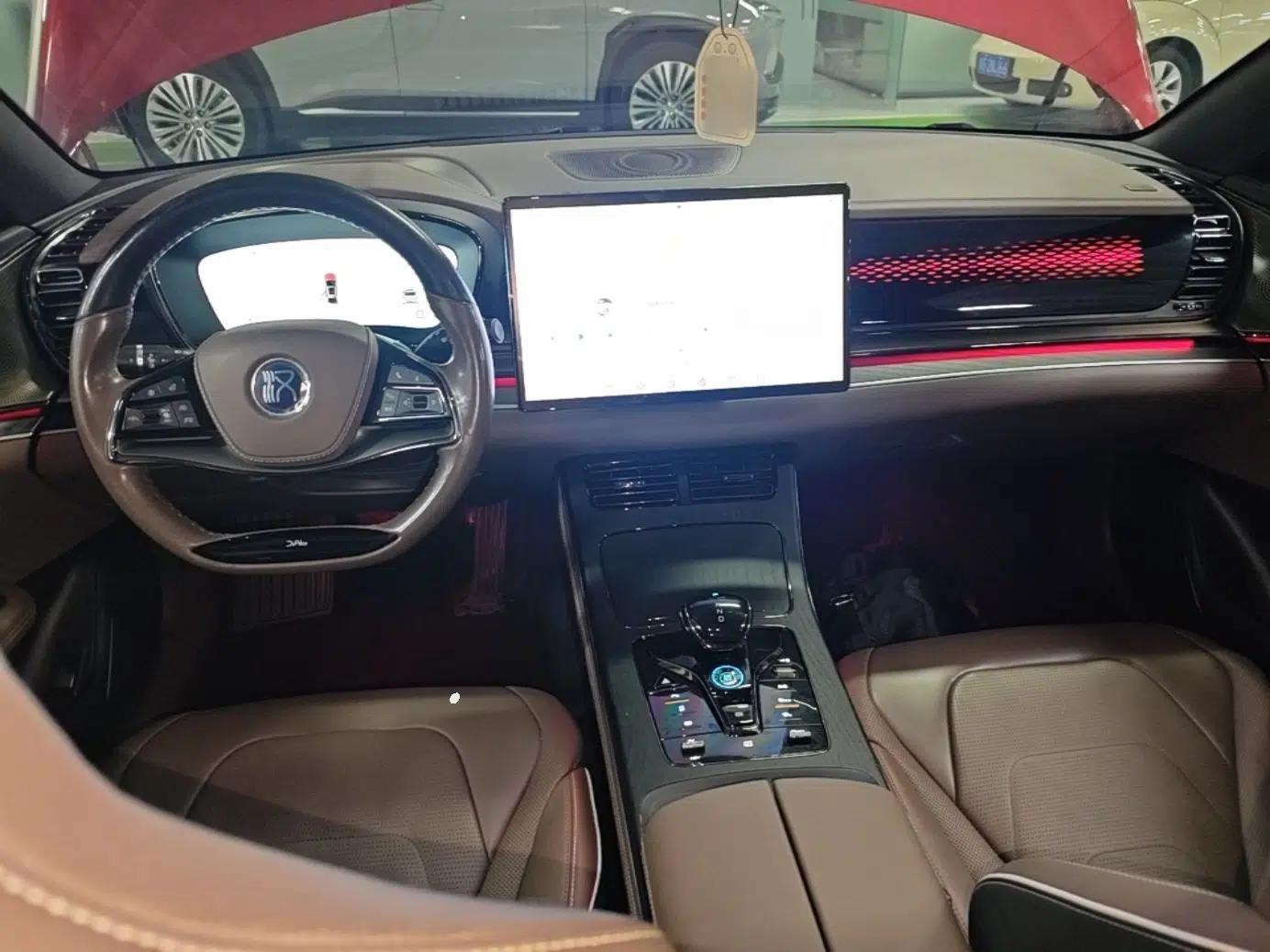 BYD Han 2022 DM-i 121KM Luxury Model — миниатюра 12