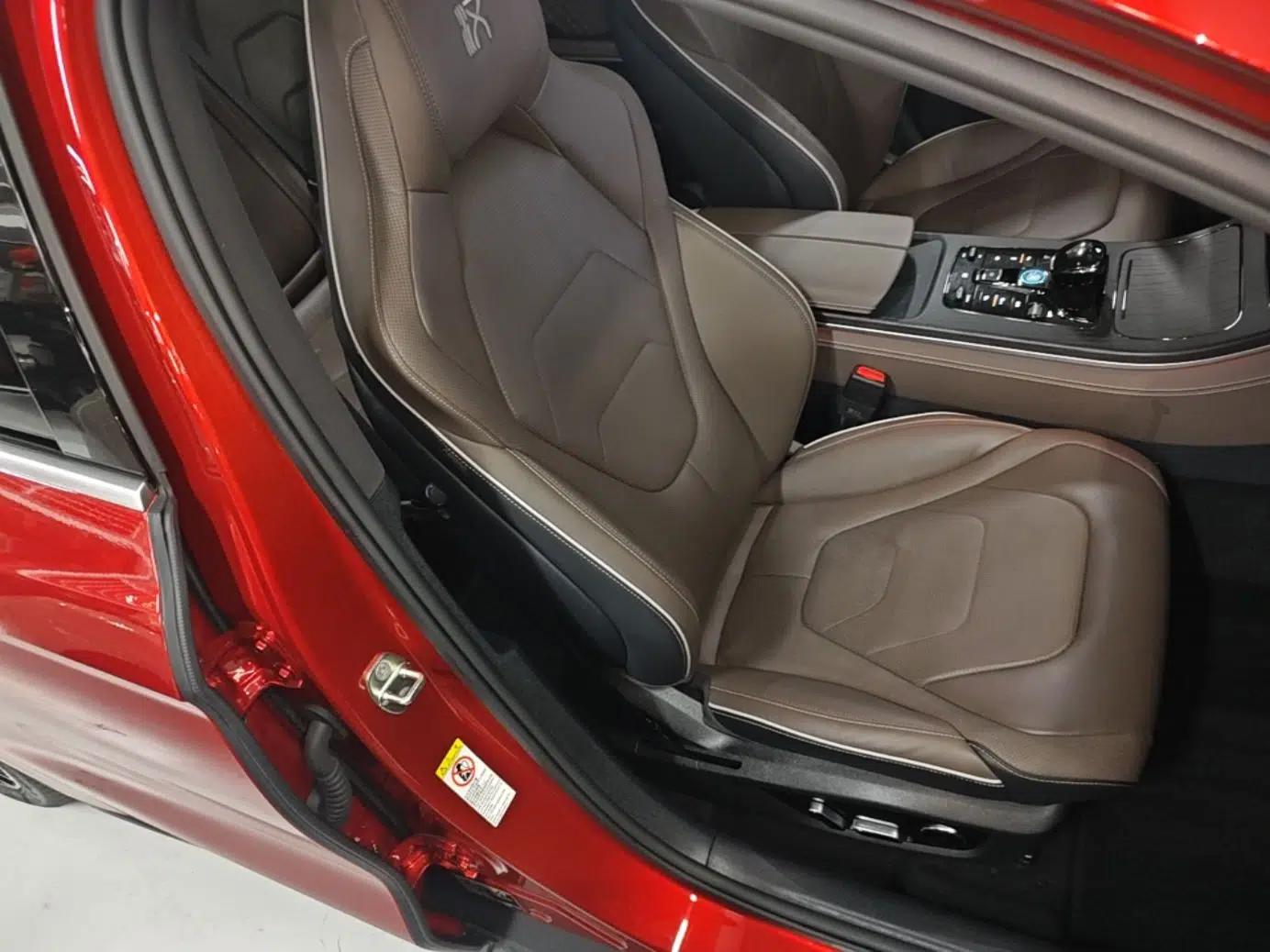 BYD Han 2022 DM-i 121KM Luxury Model — миниатюра 19