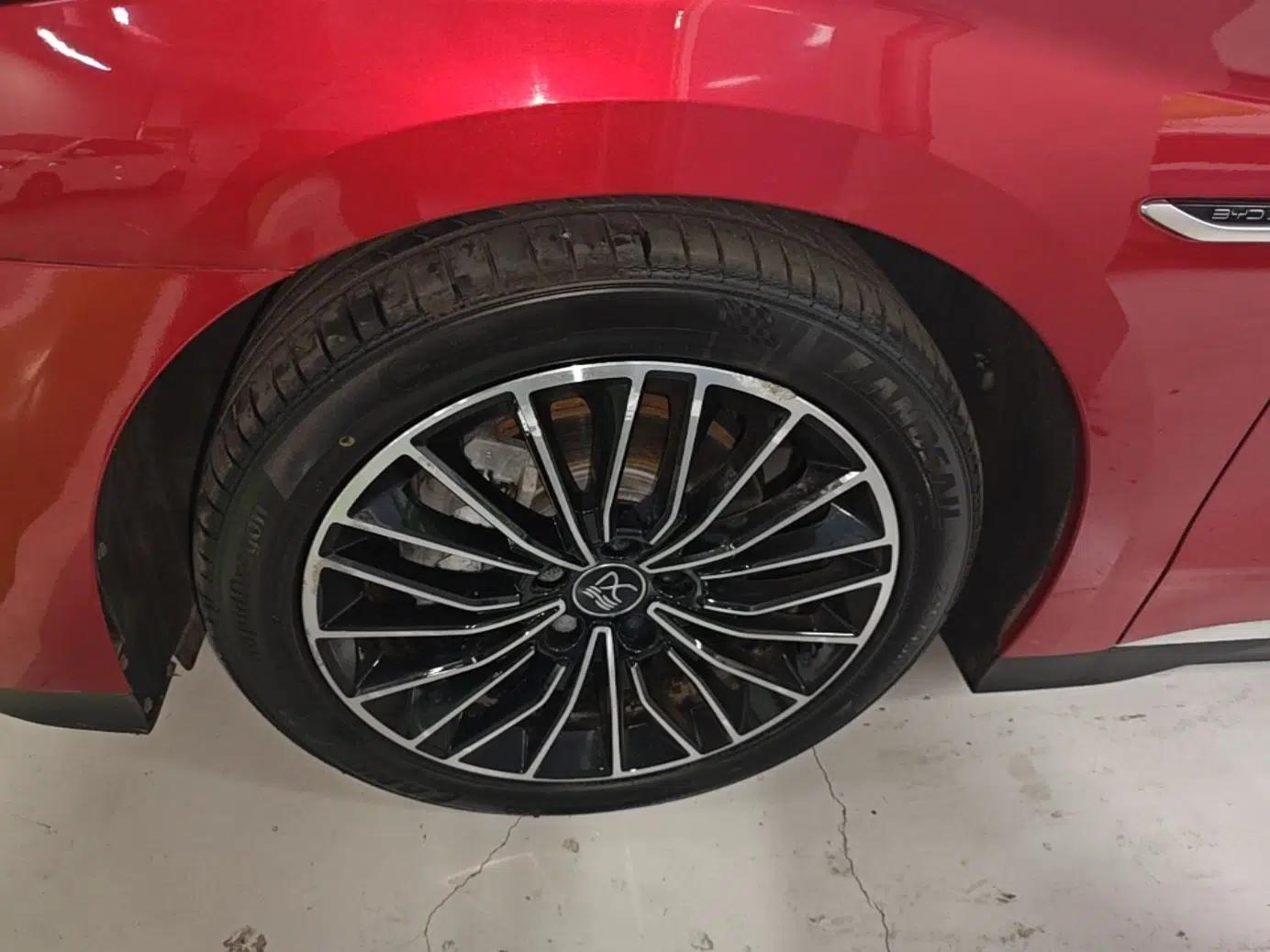 BYD Han 2022 DM-i 121KM Luxury Model — миниатюра 10