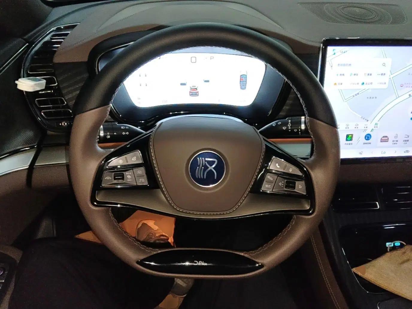 BYD Han 2025 DM-i 125KM Elite Model — миниатюра 13