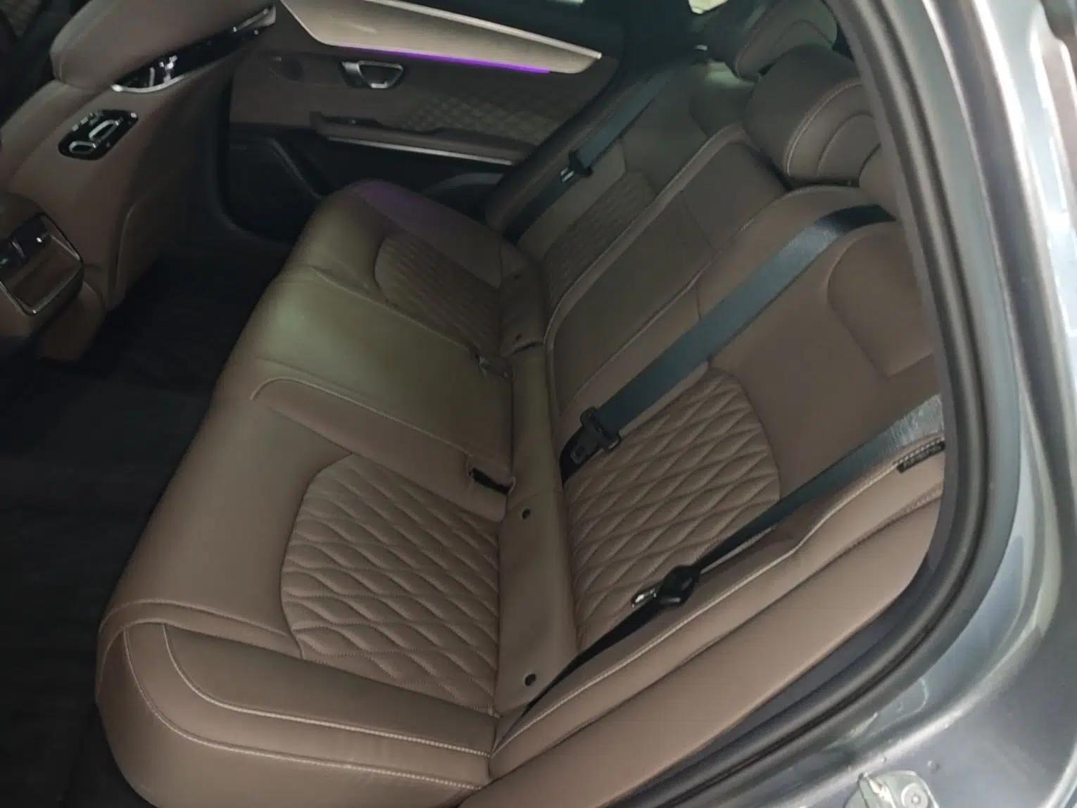 BYD Han 2023 DM-i Champion Edition 121KM Prestige Model — миниатюра 20