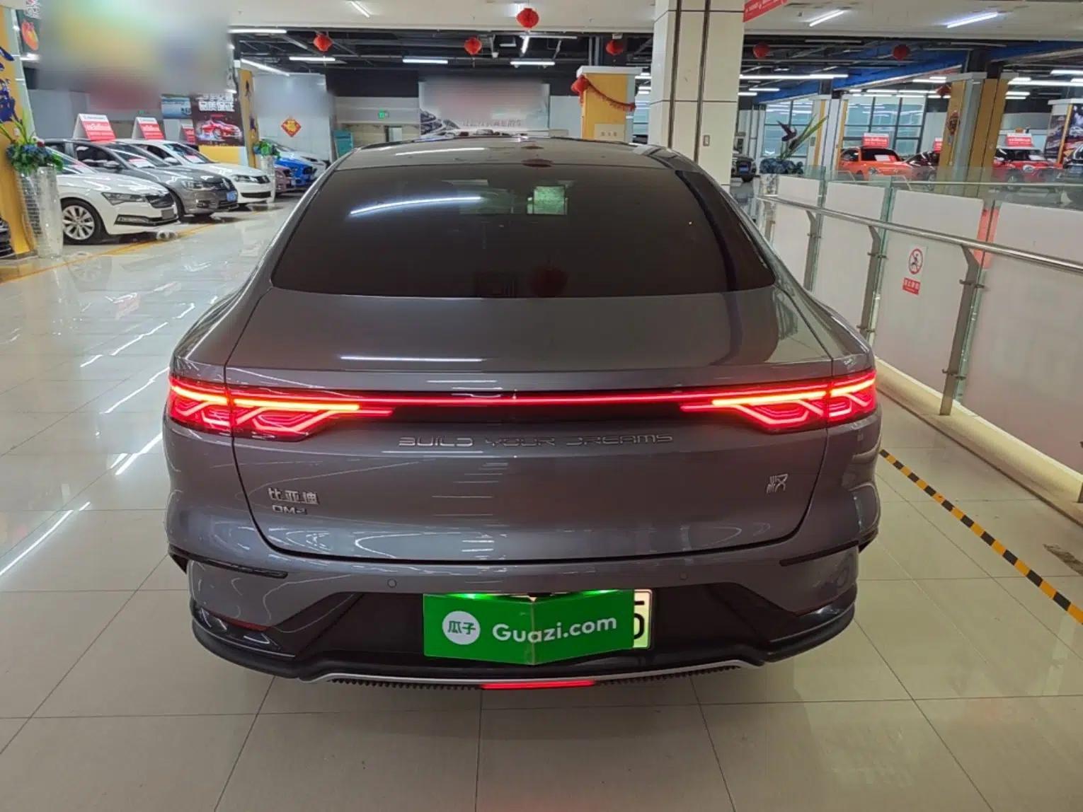 BYD Han 2023 DM-i Champion Edition 121KM Prestige Model — миниатюра 5