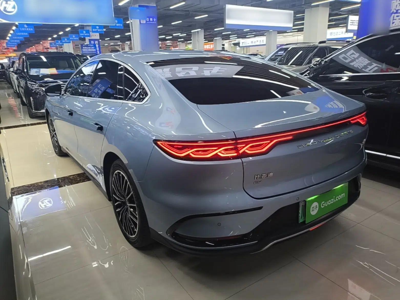 BYD Han 2023 EV Champion Edition 506KM Front-Wheel-Drive Premium Model — миниатюра 13