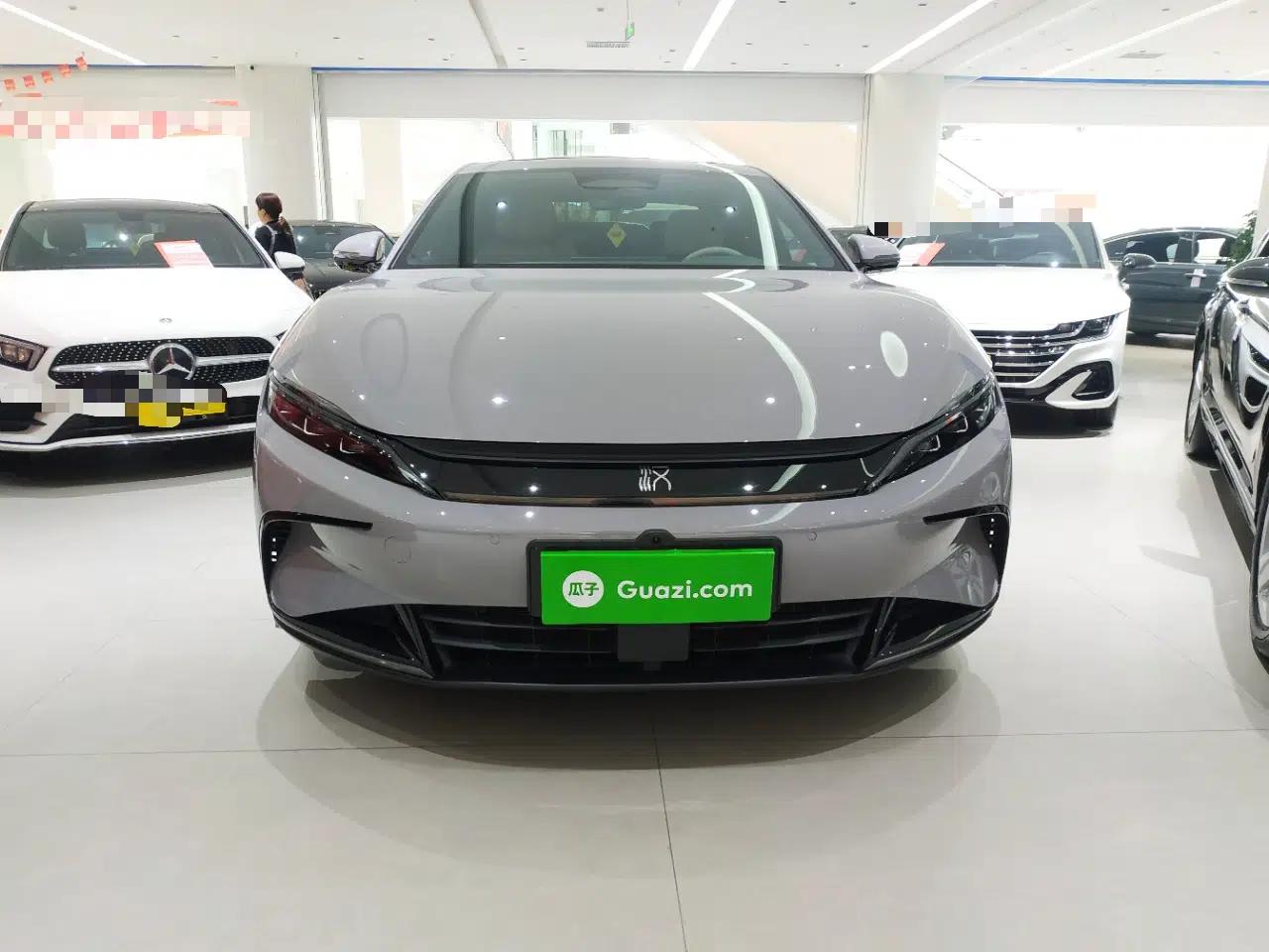 BYD Han 2025 DM-i Smart Drive 125KM Prestige Model — миниатюра 2
