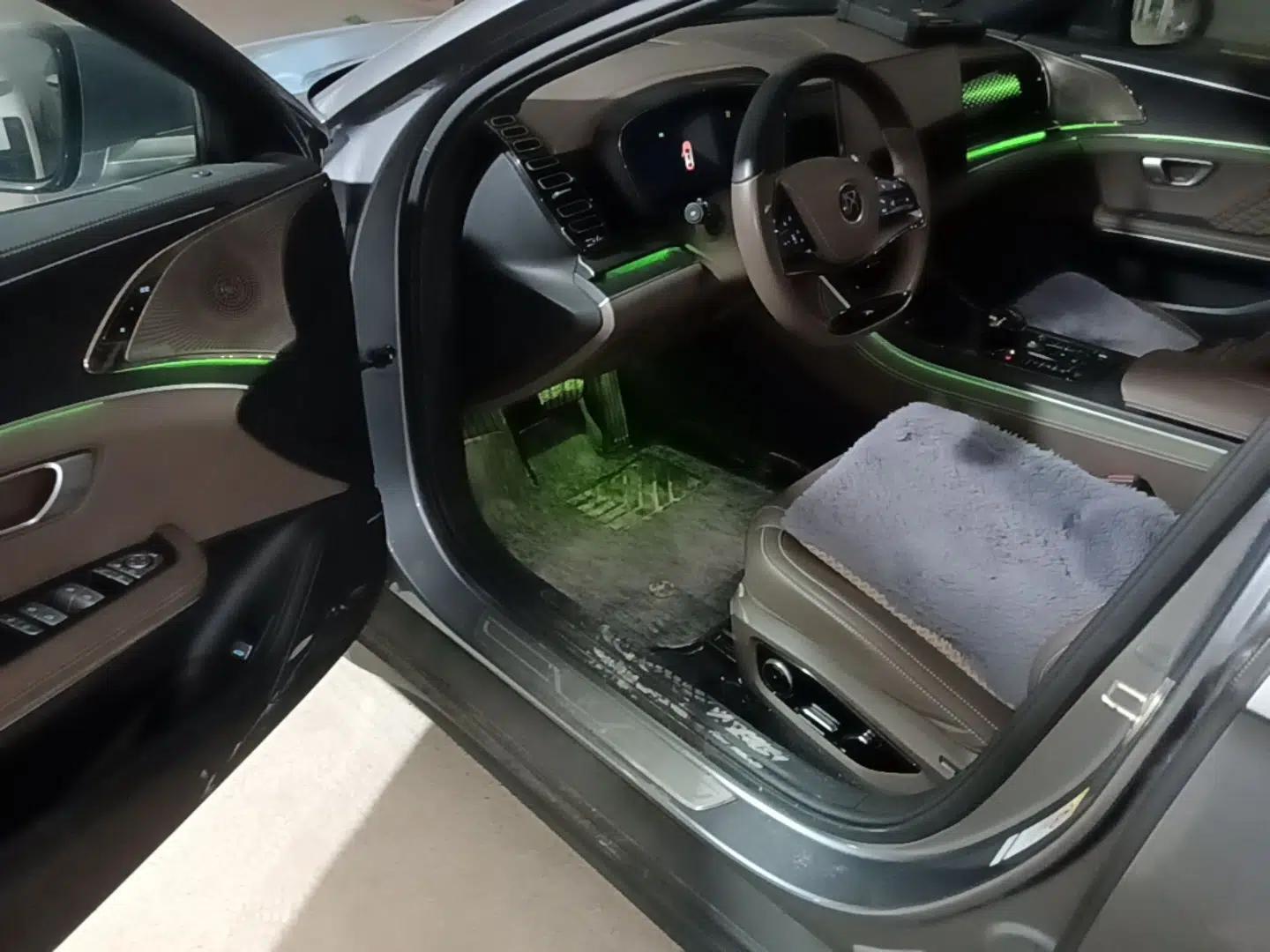 BYD Han 2022 EV Genesis Edition 715 km Front-Wheel-Drive Flagship Model — миниатюра 18