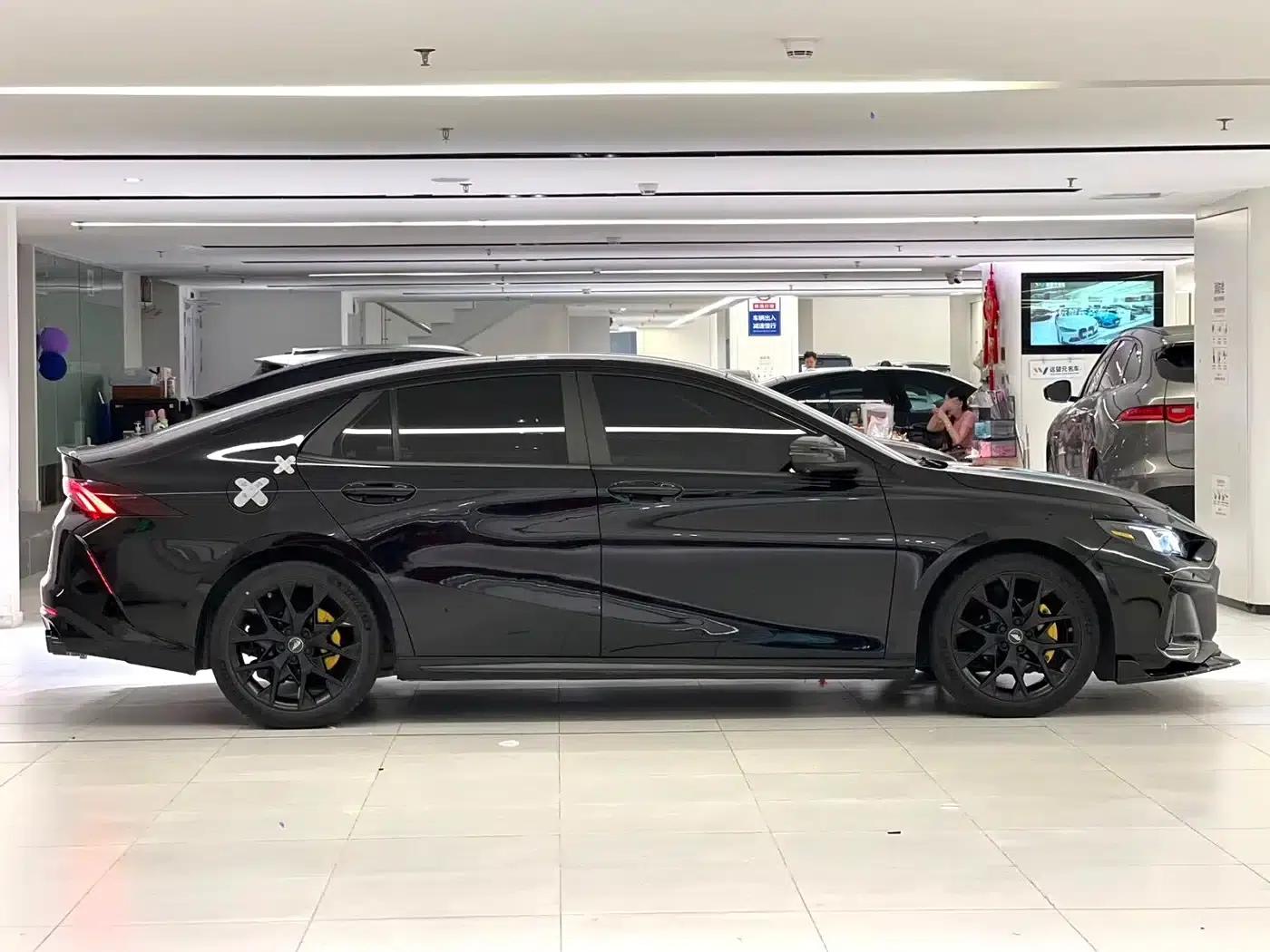Shadow Leopard 2021 270T DCT J15 Edition — миниатюра 9