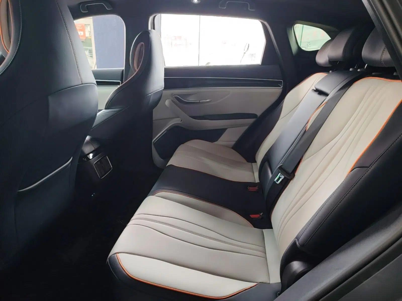 BYD Song PLUS New Energy 2021 EV Deluxe Model — миниатюра 20