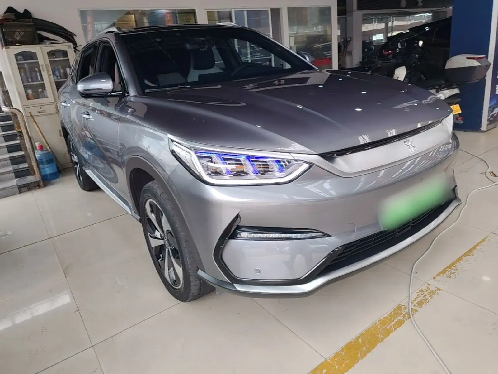 BYD Song PLUS New Energy 2021 EV Deluxe Model — миниатюра 3