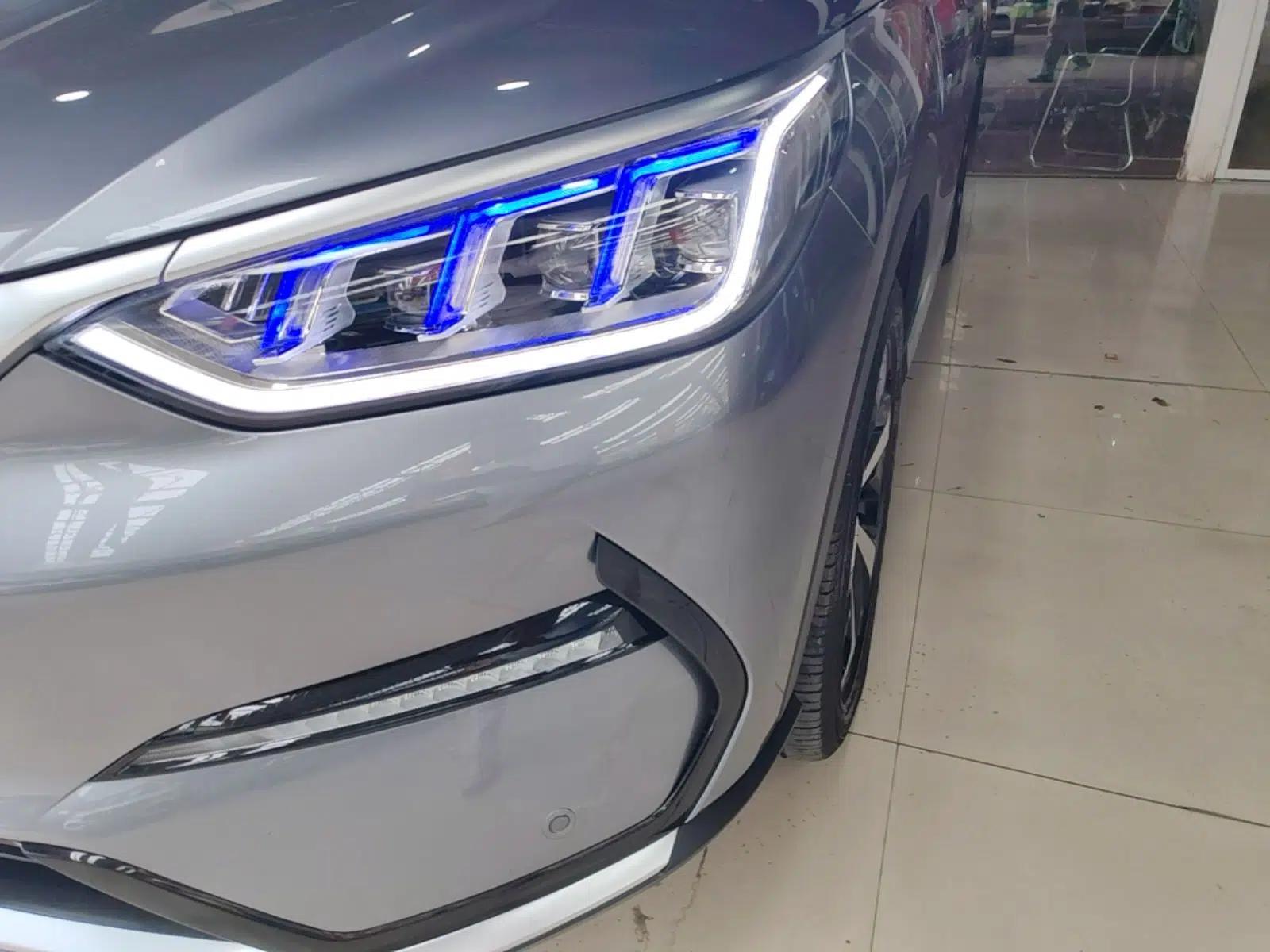 BYD Song PLUS New Energy 2021 EV Deluxe Model — миниатюра 8