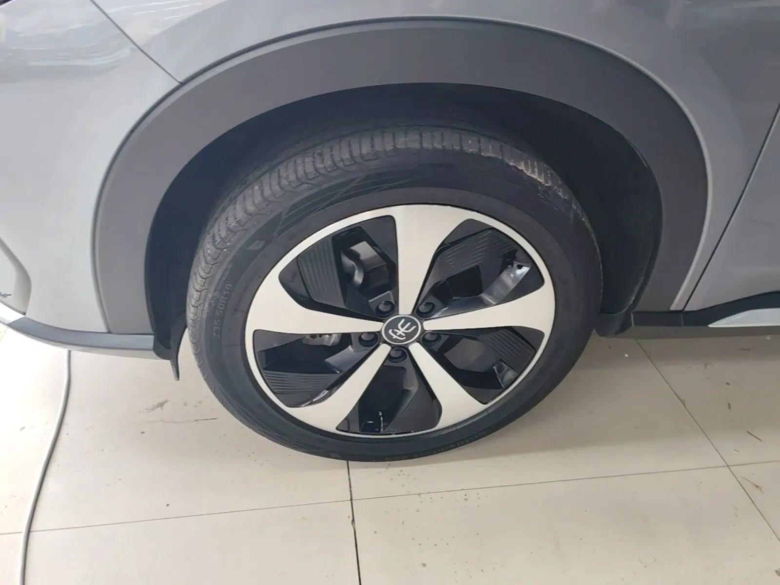 BYD Song PLUS New Energy 2021 EV Deluxe Model — миниатюра 10