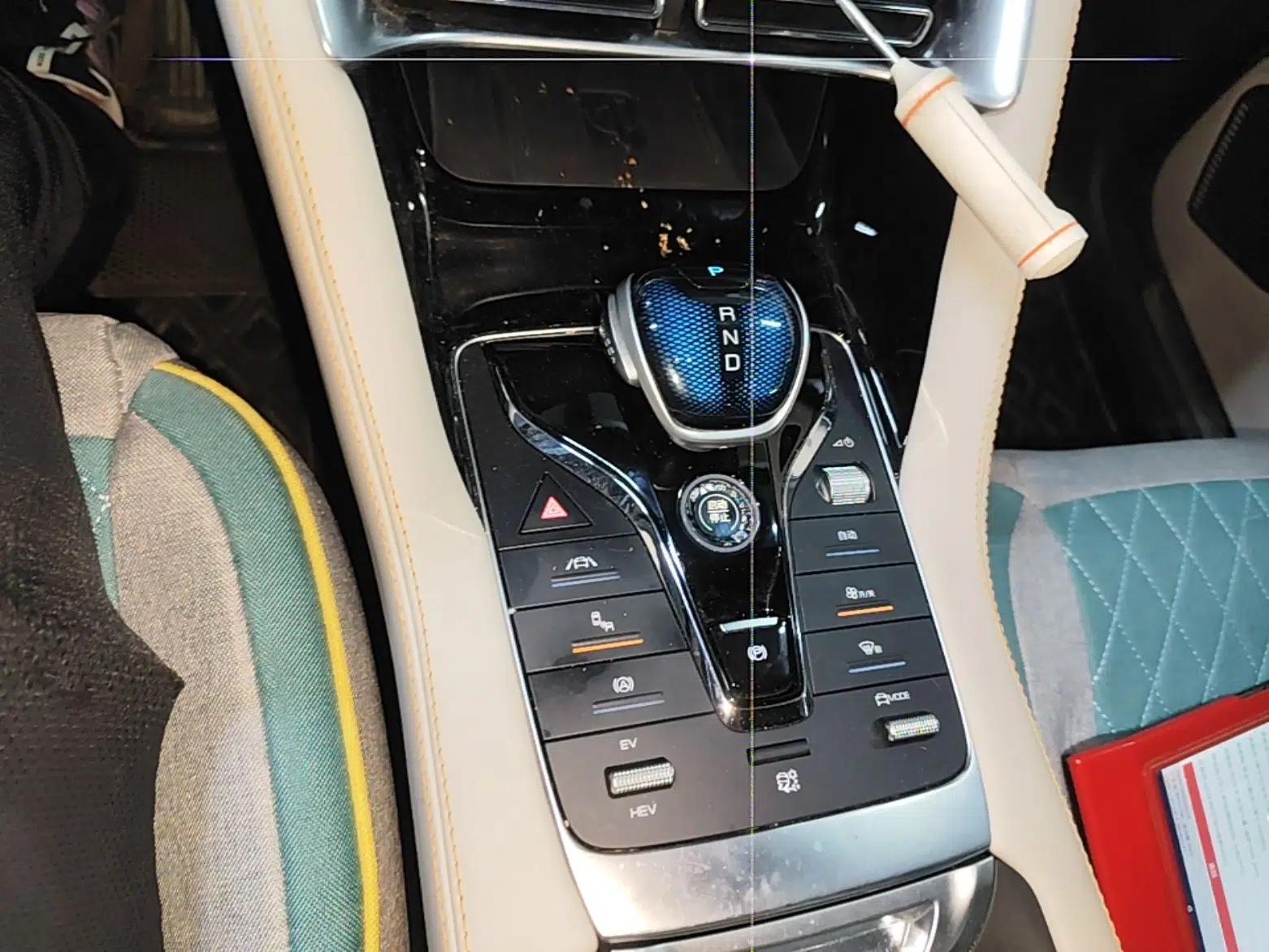 BYD Song PLUS New Energy 2021 DM-i 110KM Flagship PLUS 5G Edition — миниатюра 16