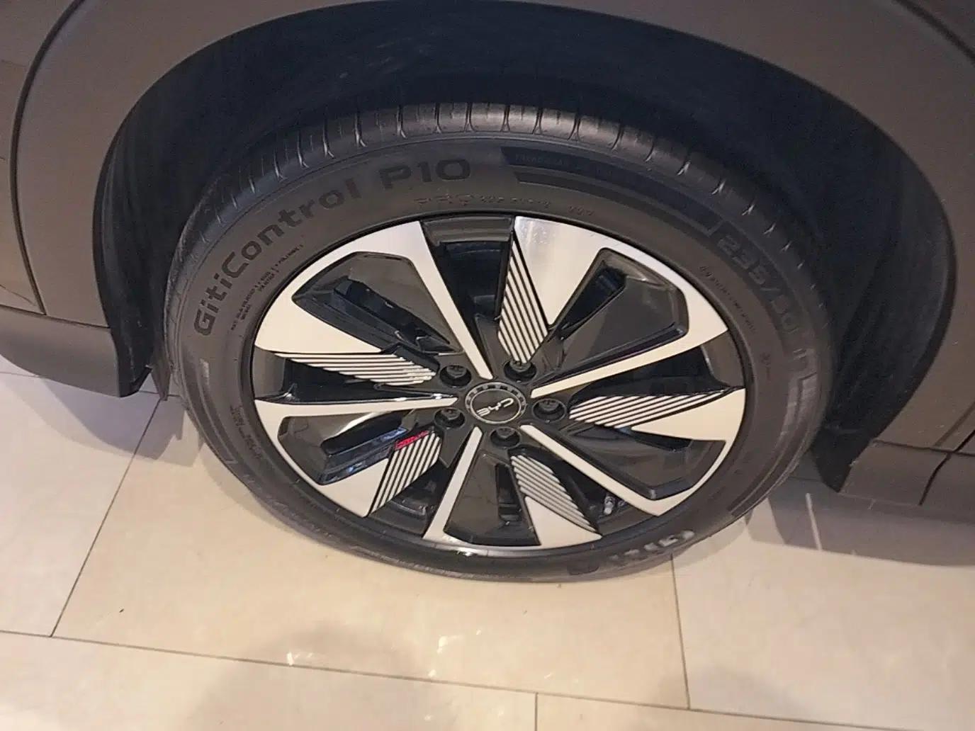 BYD Song PLUS New Energy 2025 DM-i Intelligent Driving 160KM Flagship Model — миниатюра 15