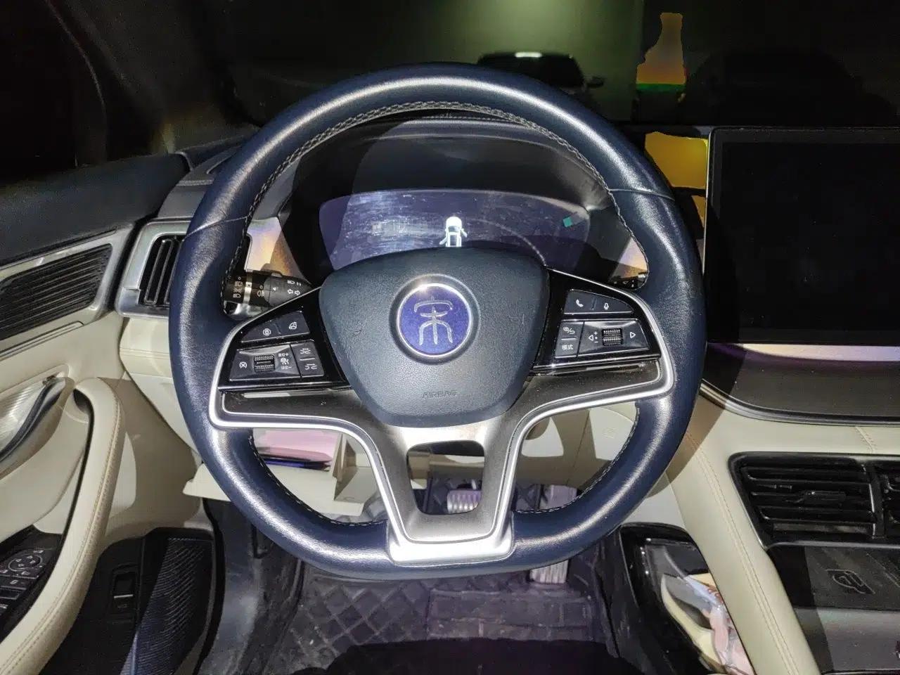 BYD Song PLUS New Energy 2021 DM-i 51KM Prestige Model — миниатюра 10