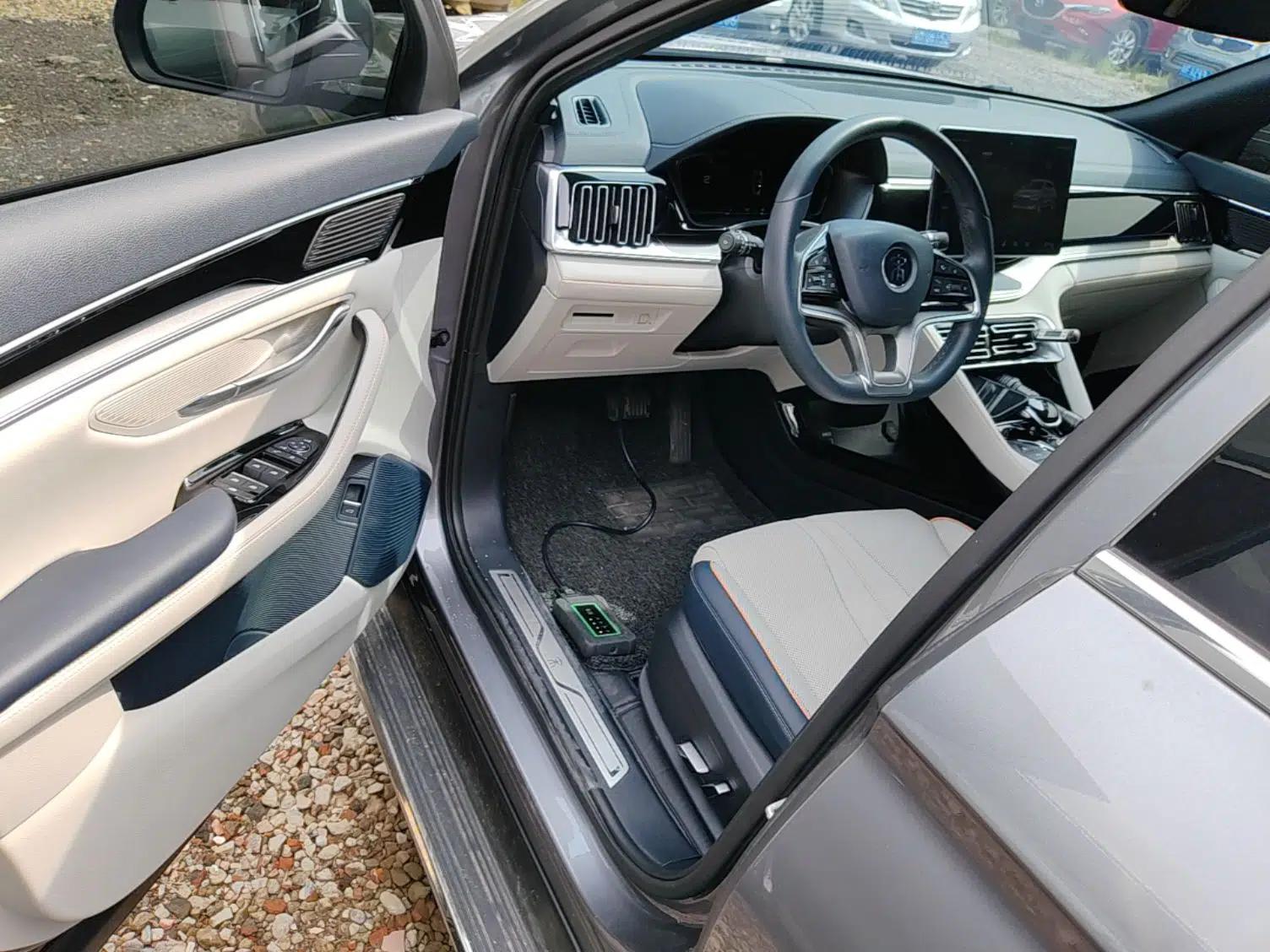 BYD Song PLUS New Energy 2021 DM-i 110KM Flagship PLUS — миниатюра 23