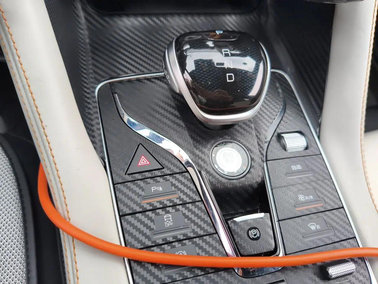 BYD Song PLUS New Energy 2021 DM-i 110KM Flagship Model — миниатюра 14