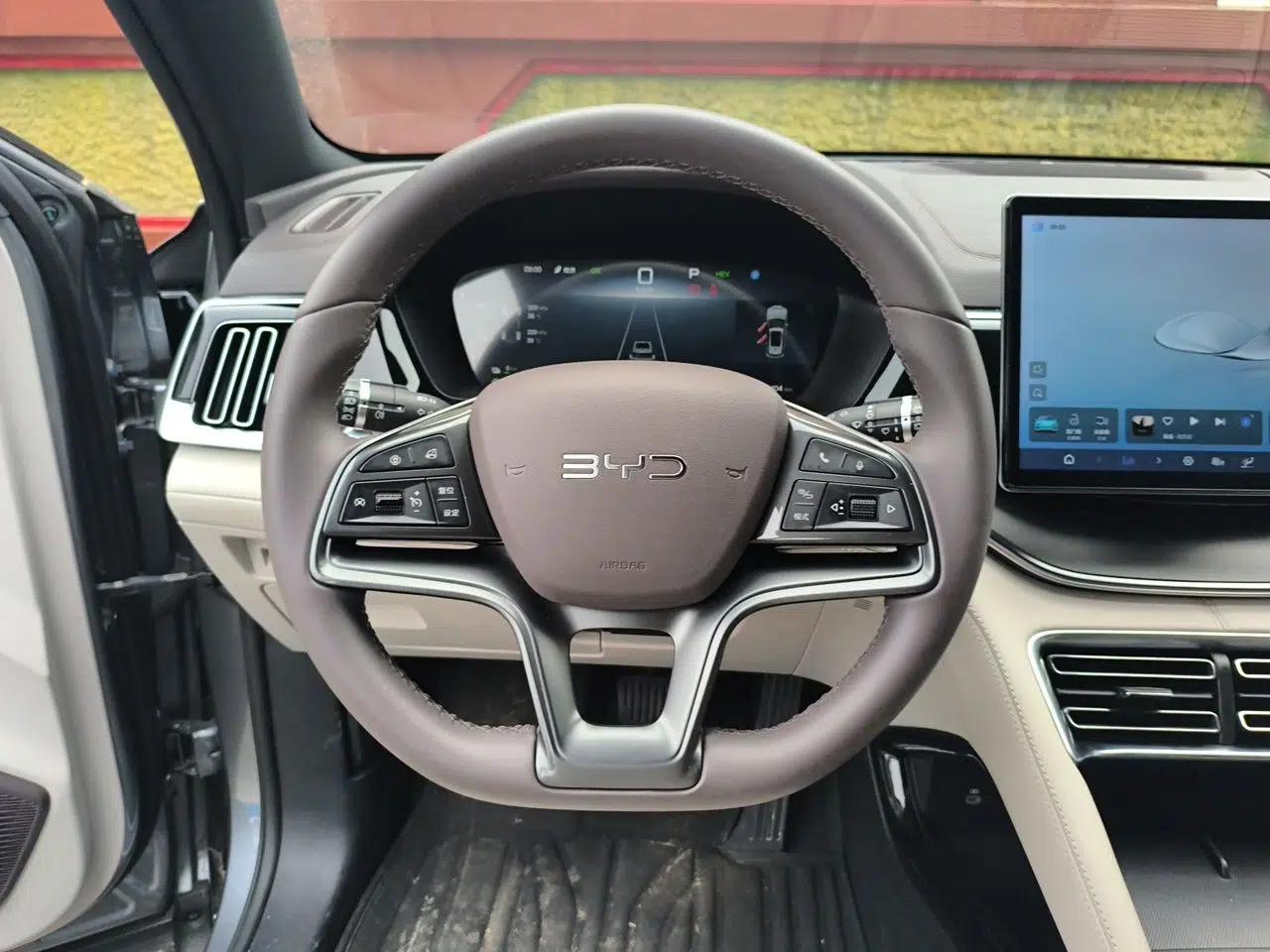 BYD Song PLUS New Energy 2025 DM-i 112KM Prestige Model — миниатюра 10