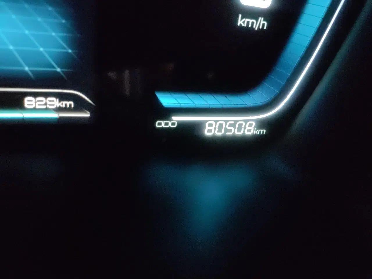 BYD Song PLUS New Energy 2021 DM-i 110KM Flagship Model — миниатюра 12
