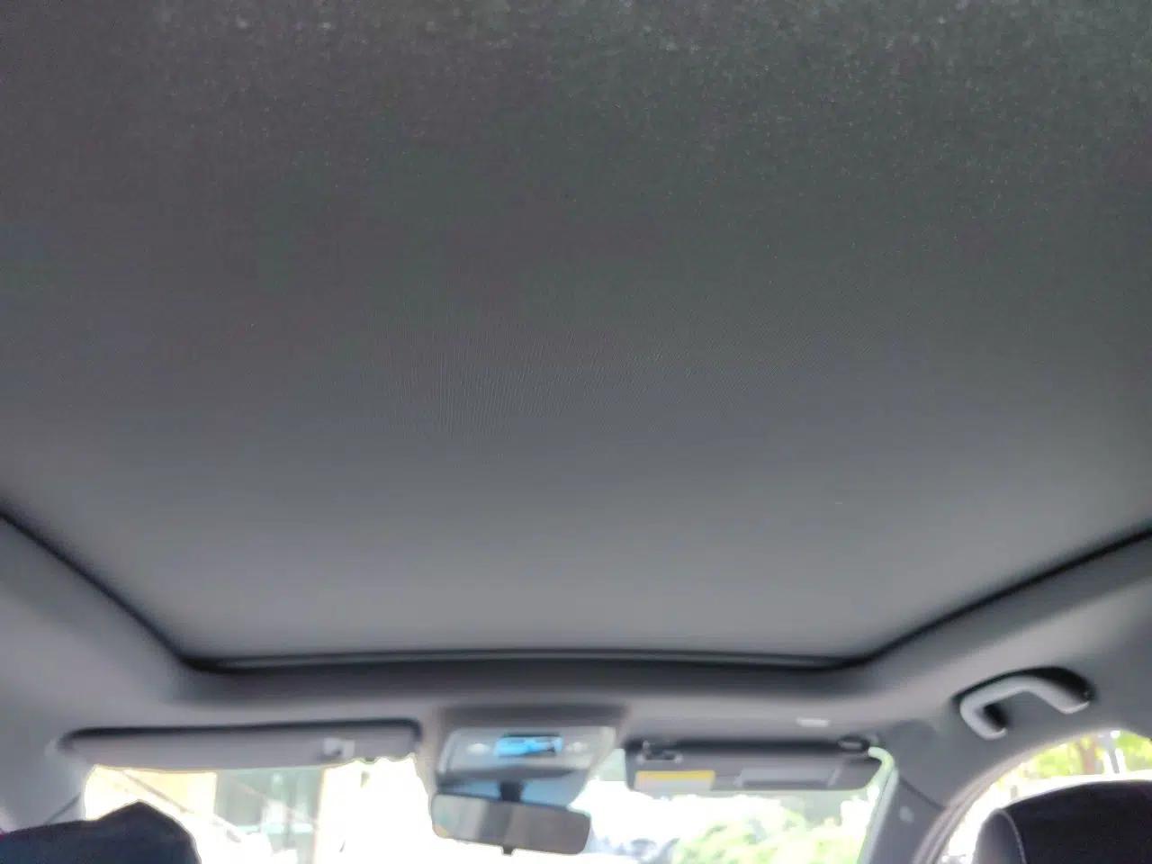BYD Song PLUS New Energy 2021 EV Deluxe Model — миниатюра 15