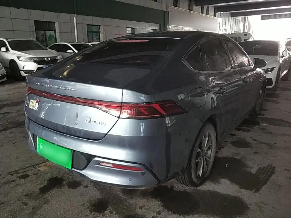BYD Qin PLUS 2024 HONOR Edition DM-i 55KM Leading Model — миниатюра 6