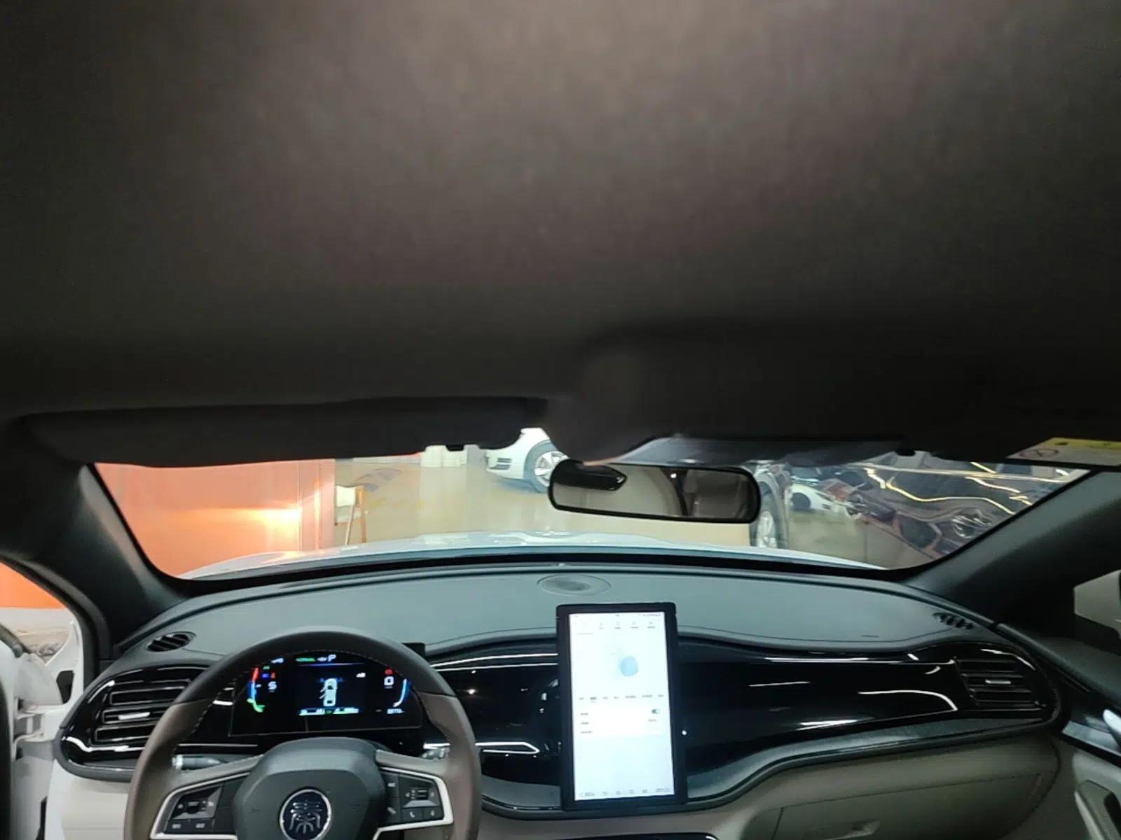 BYD Qin PLUS 2024 HONOR Edition DM-i 55KM Leading Model — миниатюра 21