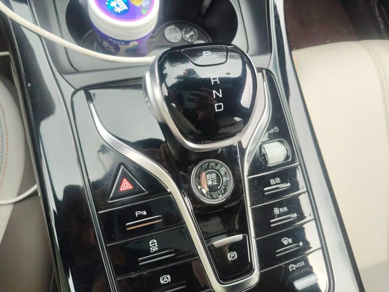BYD Qin PLUS 2024 HONOR Edition DM-i 55KM Leading Model — миниатюра 14