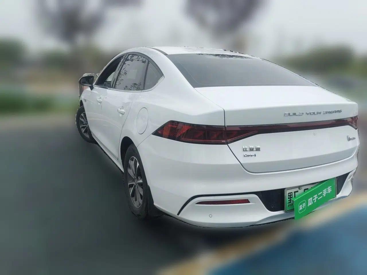 BYD Qin PLUS 2024 HONOR Edition DM-i 55KM Leading Model — миниатюра 4
