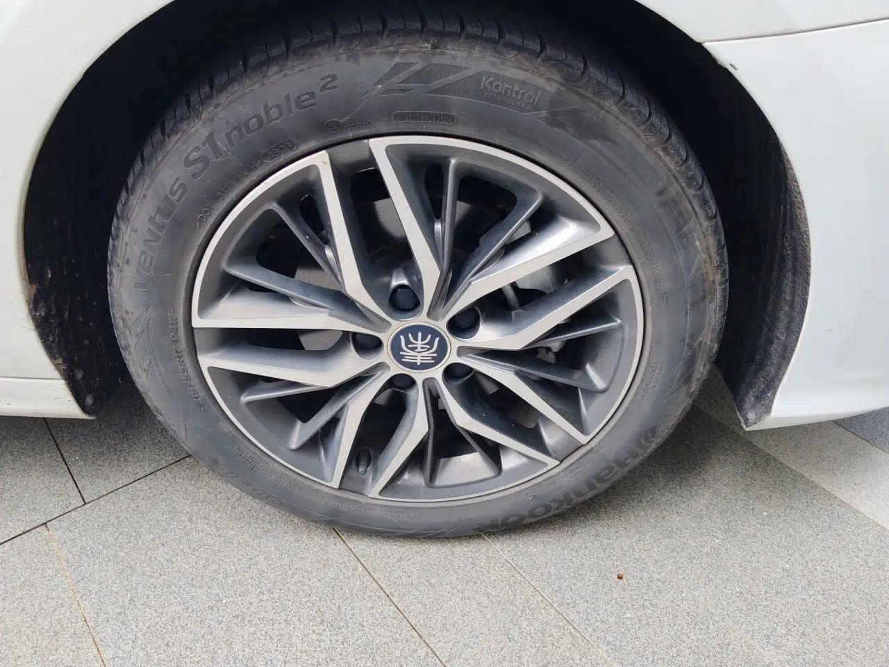 BYD Qin PLUS 2021 DM-i 55KM Flagship Model — миниатюра 8
