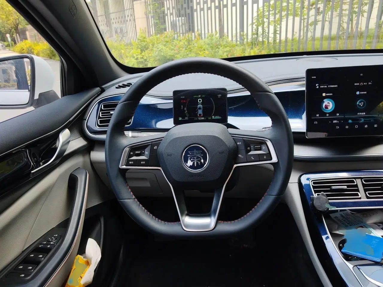 BYD Qin PLUS 2021 DM-i 55KM Flagship Model — миниатюра 9