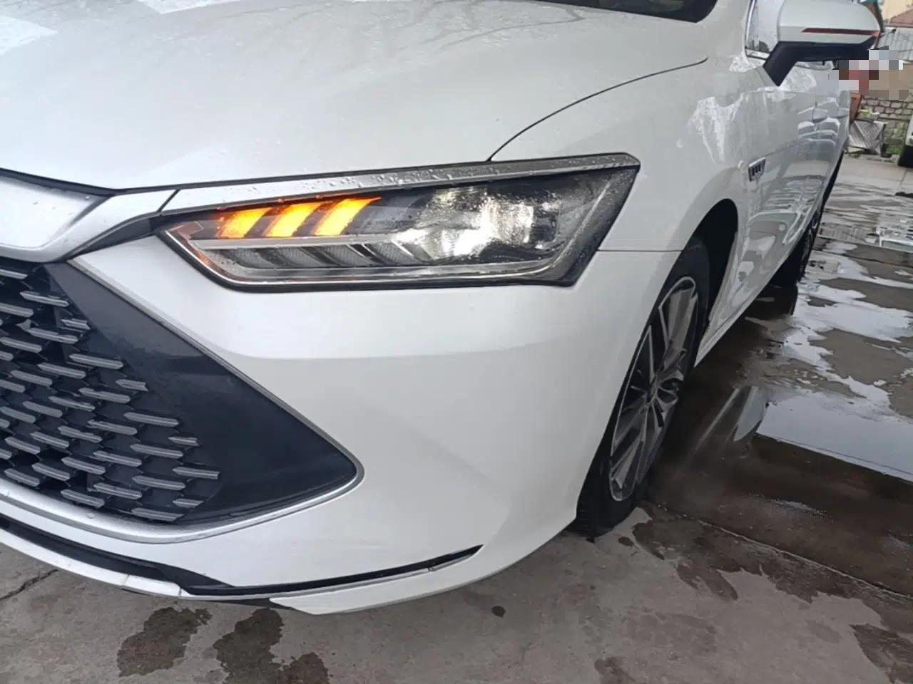 BYD Qin PLUS 2021 DM-i 55KM Flagship Model — миниатюра 8