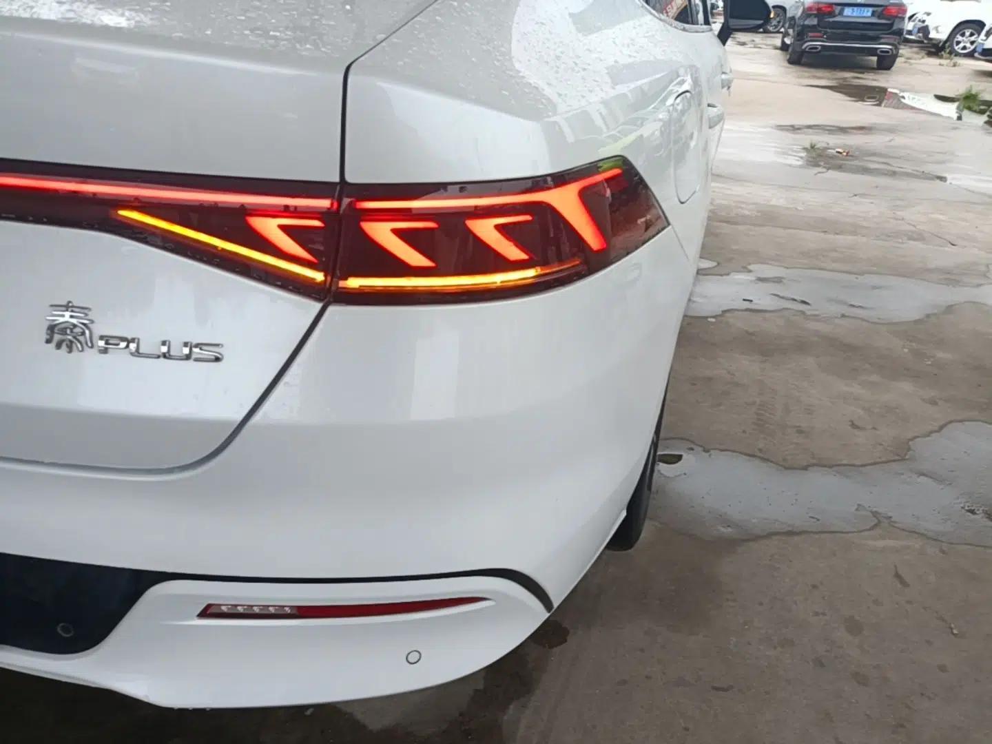 BYD Qin PLUS 2021 DM-i 55KM Flagship Model — миниатюра 9