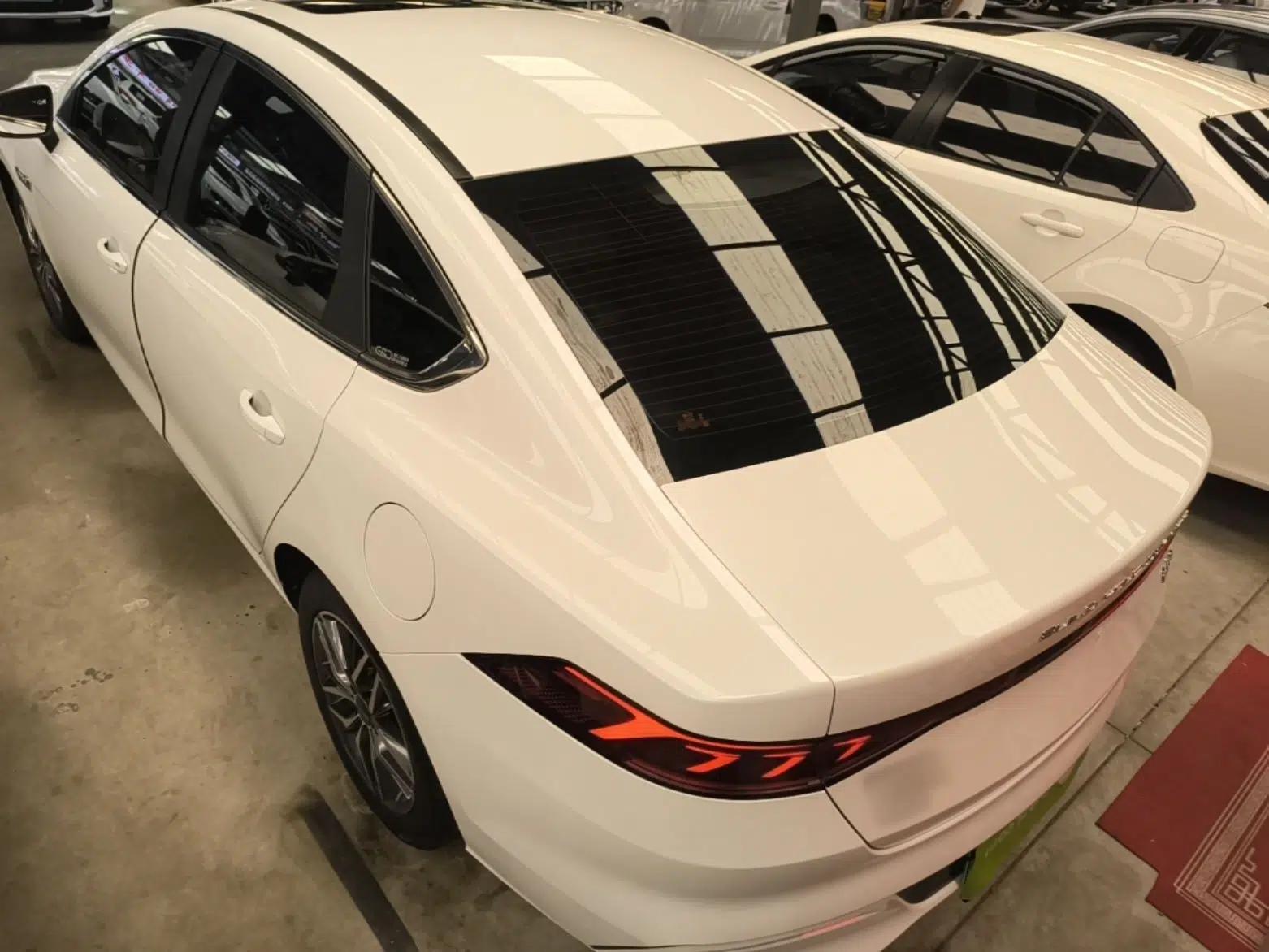 BYD Qin PLUS 2023 Champion Edition DM-i 55KM Superior Model — миниатюра 4