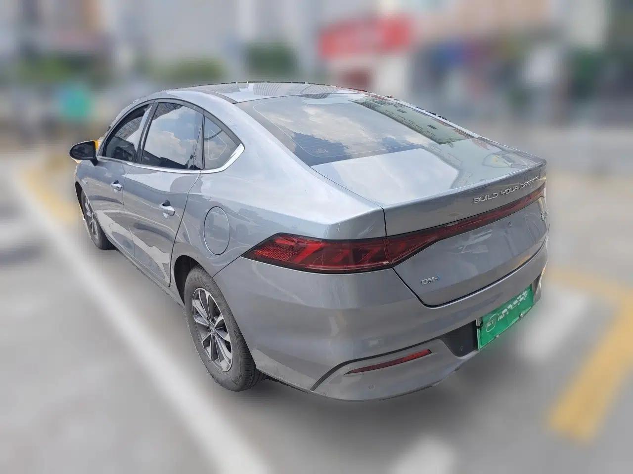 BYD Qin PLUS 2024 HONOR Edition DM-i 55KM Leading Model — миниатюра 4