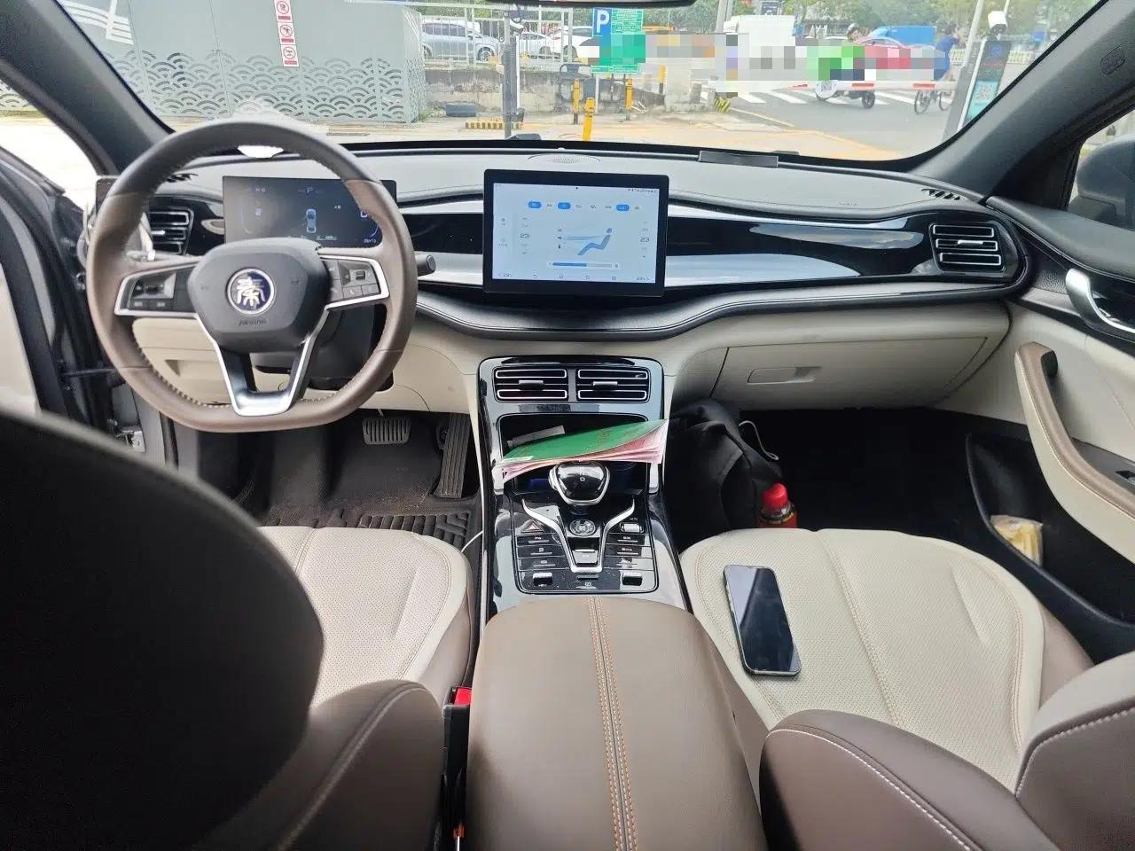 BYD Qin PLUS 2024 HONOR Edition DM-i 55KM Leading Model — миниатюра 9